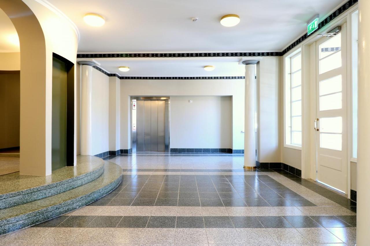 Forenom Serviced Apartments Helsinki Toeoeloe Helsínquia Exterior foto