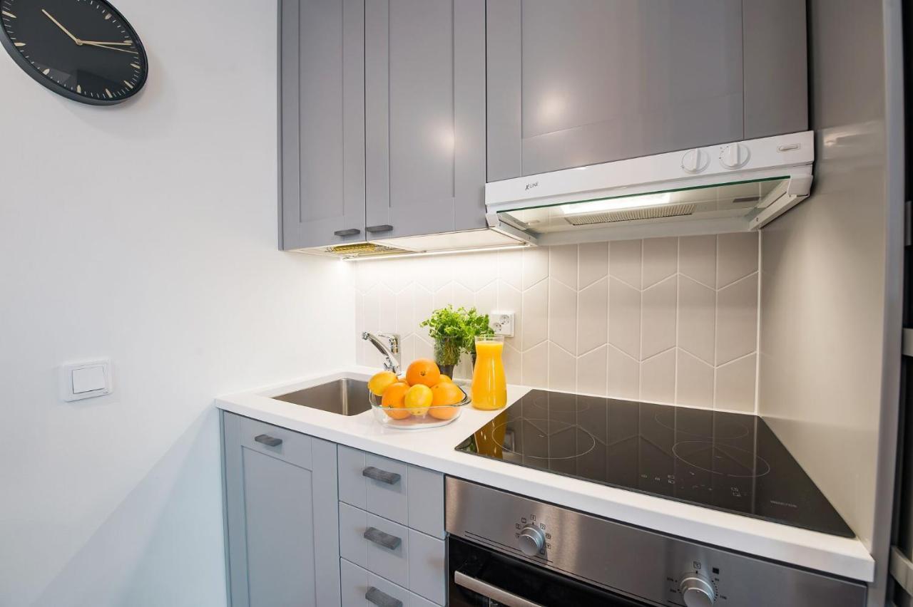 Forenom Serviced Apartments Helsinki Toeoeloe Helsínquia Exterior foto