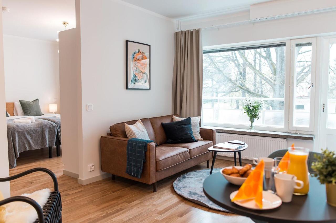 Forenom Serviced Apartments Helsinki Toeoeloe Helsínquia Exterior foto