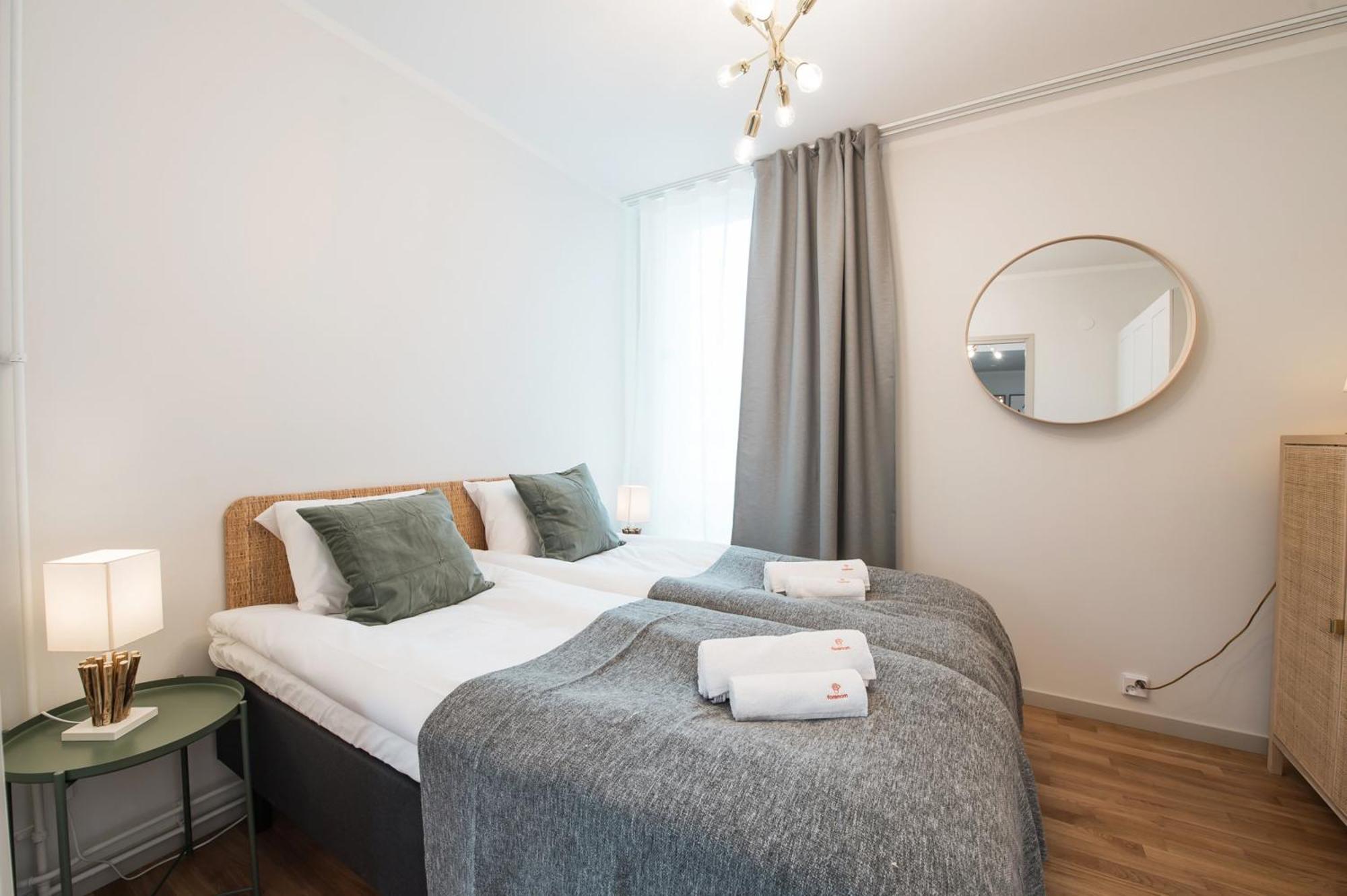Forenom Serviced Apartments Helsinki Toeoeloe Helsínquia Exterior foto