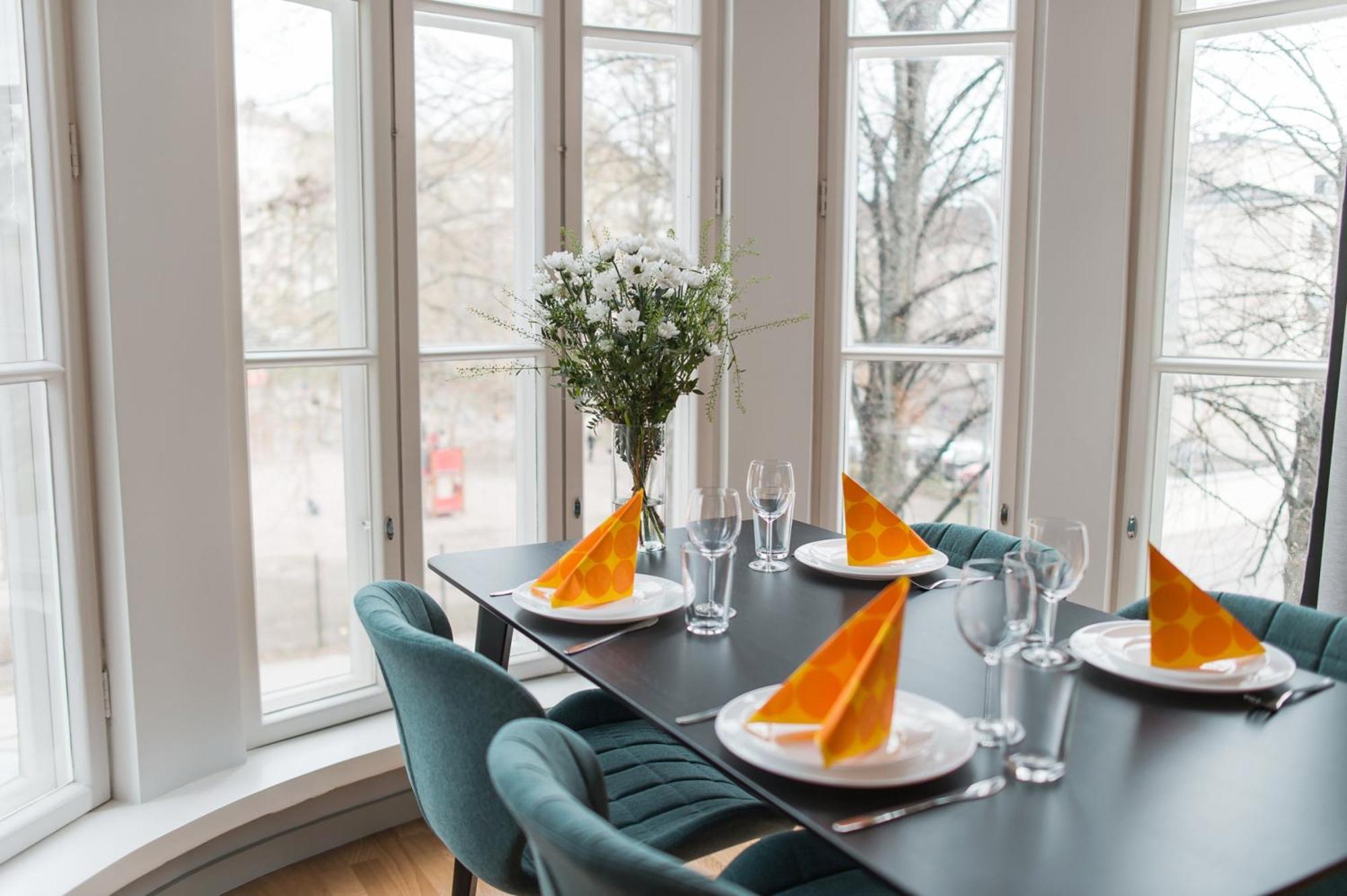 Forenom Serviced Apartments Helsinki Toeoeloe Helsínquia Exterior foto